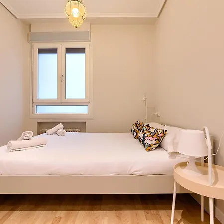 Euskalduna, Vivienda Turistica Moderna Y Renovado Apartment Bilbao