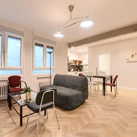 Lejlighed Euskalduna, Vivienda Turistica Moderna Y Renovado Bilbao