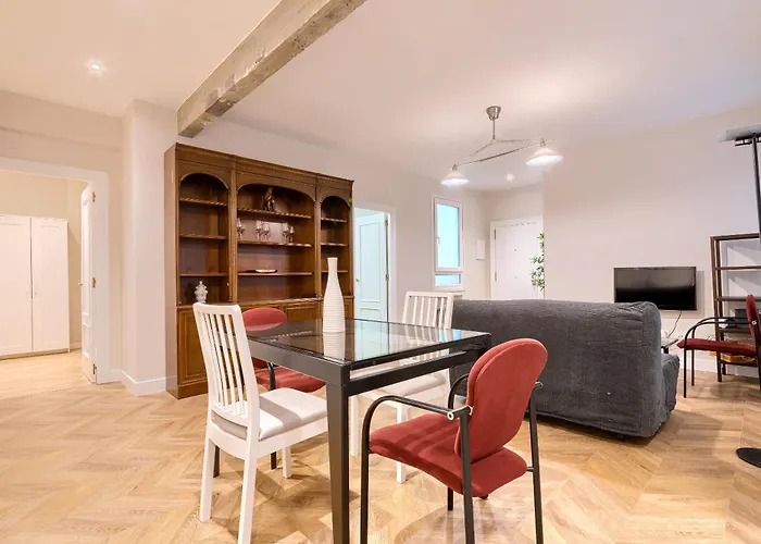 Euskalduna, Vivienda Turistica Moderna Y Renovado * بلباو