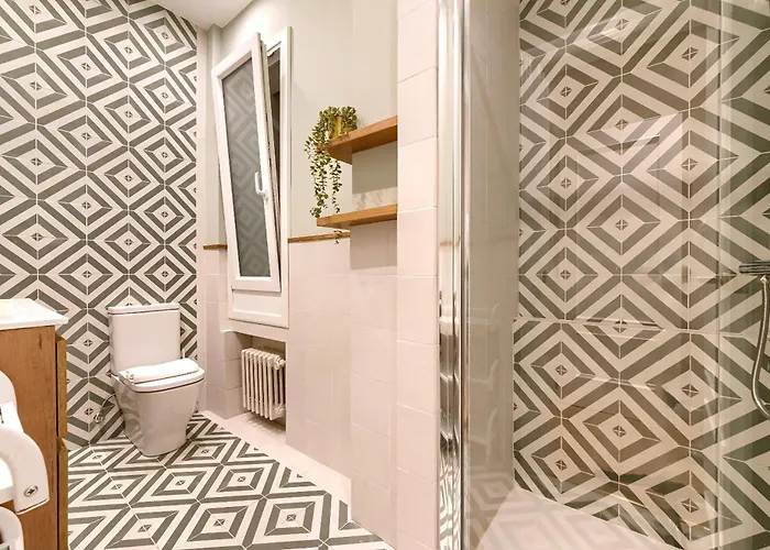 Euskalduna, Vivienda Turistica Moderna Y Renovado Lejlighed Bilbao