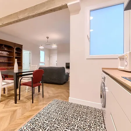 דירה Euskalduna, Vivienda Turistica Moderna Y Renovado
