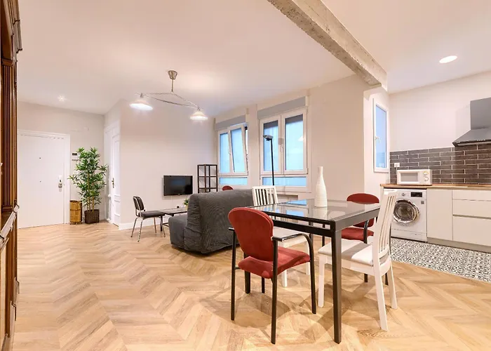 Euskalduna, Vivienda Turistica Moderna Y Renovado דירה